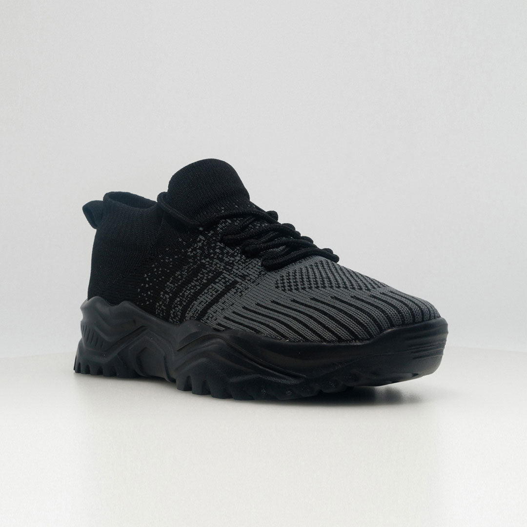 CloudShift – Cushioned Knit Sneakers for Long Shifts